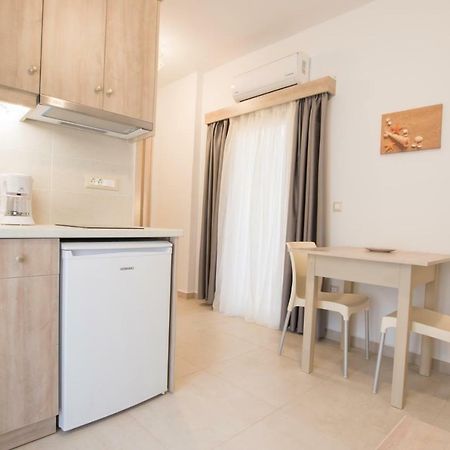 Porfyris Studios And Apartments การ์ปาตอส ภายนอก รูปภาพ